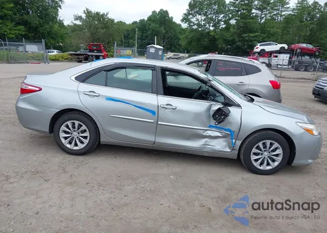 2015 Toyota Camry Le z USA, uszkodzony, nr VIN 4T4BF1FK0FR480730